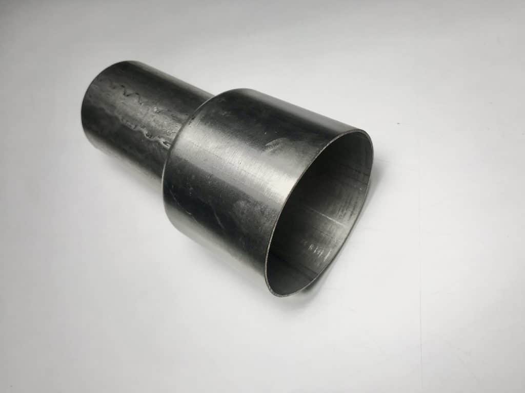 EGO-X 3,5 inch Aansluitadapter Uitlaat-Downpipe - 89-65mm - 1.8-2.0 TSI/TFSI