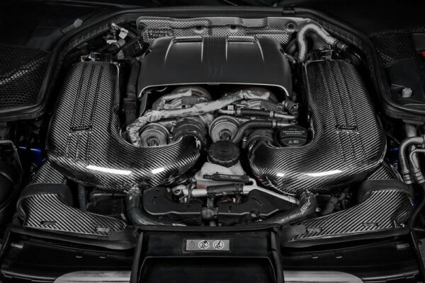 Eventuri Carbon Fiber Air Intake - Mercedes Benz C63 + C63S AMG (W205: S205: C205: A205) engine intake