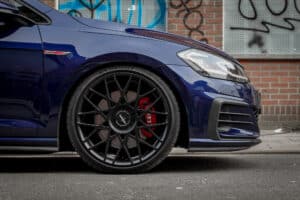 Rotiform BLQ-C velgen - VW Golf 7.5 GTI Performance - 24TUNED