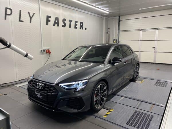 Racechip GTS 5 Black - Audi S3 8Y (pre-facelift) - 310pk- Chiptuning Module