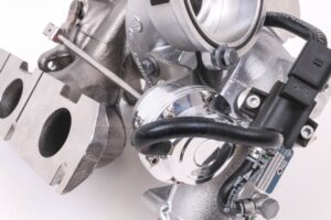 Forge MotorsportTurbo Wastegate Actuator op turbo